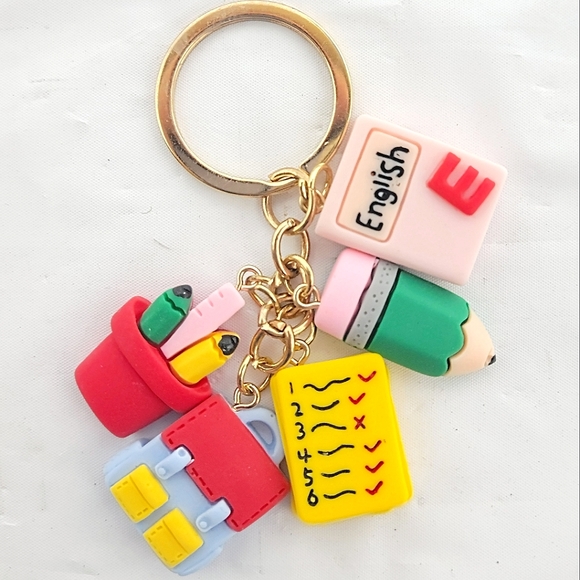 Books & Pencil Charm Keychain Key School - Picture 2 of 4